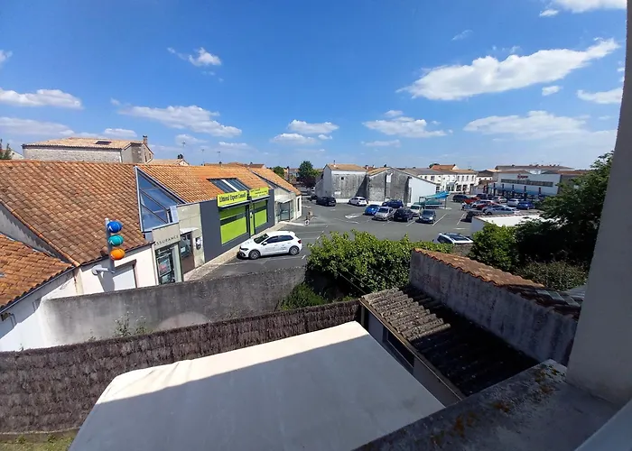 Villa - Maison Mitoyenne En Centre-ville - Centre Et Port A Proximite La Tremblade