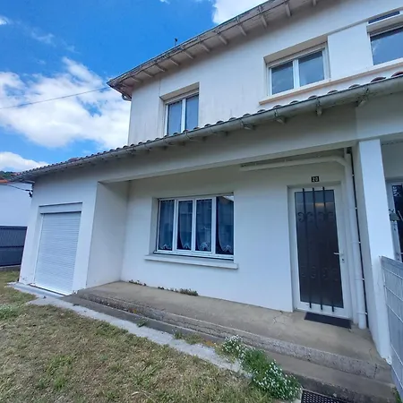 - Maison Mitoyenne En Centre-ville - Centre Et Port A Proximite * La Tremblade