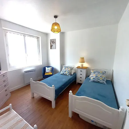 - Maison Mitoyenne En Centre-ville - Centre Et Port A Proximite Villa *